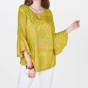 𝅺GLOBALDESI yellow floral print bell sleeve blouse